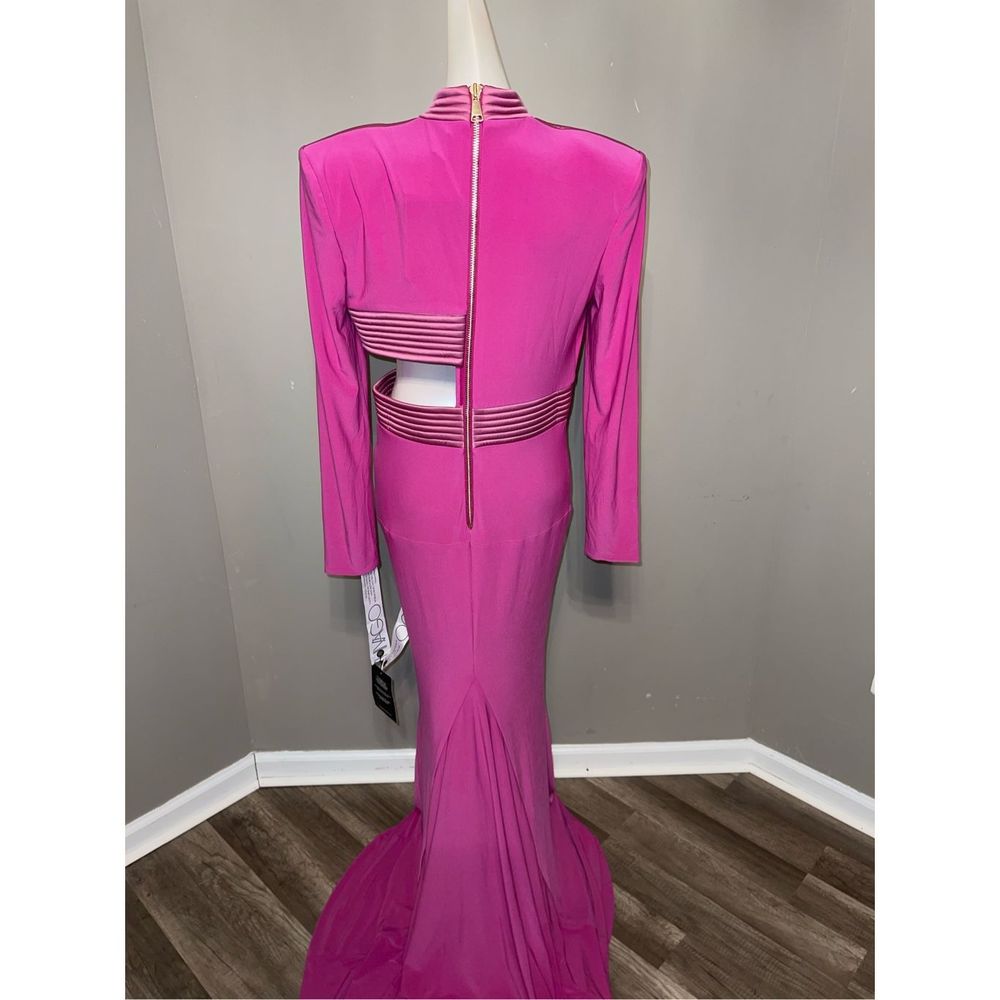 Zhivago Message To Love Gown in Berry - Picture 7 of 8